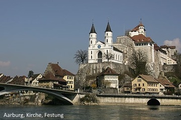 Aargau Staat - Aare, Stadtkirche & Festung in Aarburg