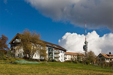 Basel-Stadt Topografoie - St.Chrischona mit swisscom-Turm in Bettingen